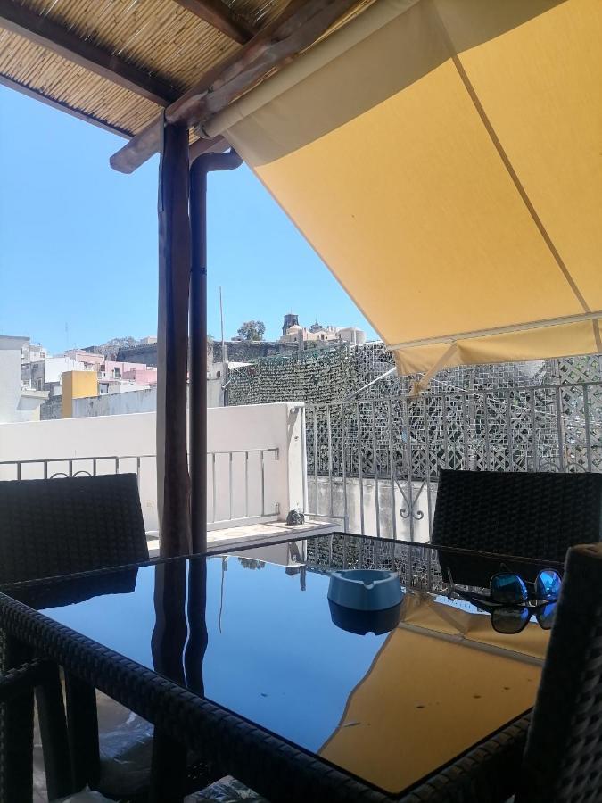 Вілла "La Casa Dell'Architetto" Con Terrazza Panoramica In Centro Storico E A Due Passi Dal Porto Ліпарі Екстер'єр фото